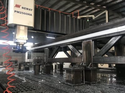 濟(jì)南大型機(jī)加工廠(chǎng)、濟(jì)南五面銑加工、濟(jì)南龍門(mén)銑加工、濟(jì)南雕刻機(jī)架子機(jī)加工